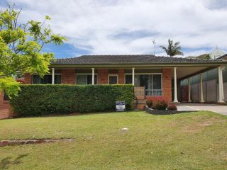 Cuddles Cottage 4 Christmas Bush Avenue - holiday house near Dutchies Guest house, Nelson Bay - 2