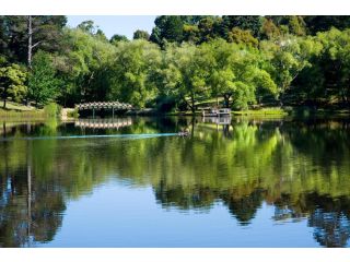 Daylesford Lake Villa 1 Guest house, Daylesford - 4