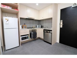 Degraves Hidden Gem - 1 Bedroom, Parking, Convenient CBD Location, Lift Apartment, Melbourne - 1