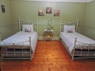 Delightful Cottage Guest house, Queenscliff - 5