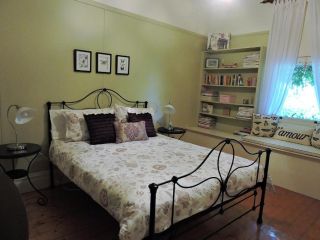 Delightful Cottage Guest house, Queenscliff - 3