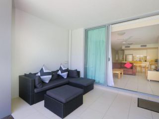 Deluxe Swim up - Drift North 3 Apartment, Casuarina - 3