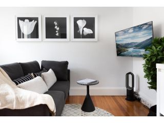 Designer Studio in Grand Manor 20 Min from Sydney Apartment, Sydney - 2