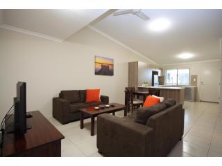 Direct Hotels - Villas on Rivergum Aparthotel, Emerald - 1