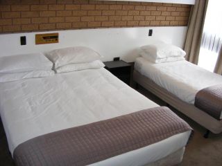 Eaglehawk Motel Hotel, Bendigo - 3