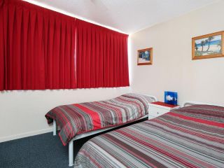 Eastbourne U6, 80 Esplanade. Golden Beach Apartment, Caloundra - 5