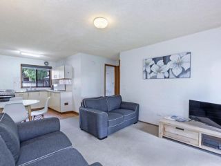 Eastern Beach Unit #1 Guest house, Port Fairy - 2