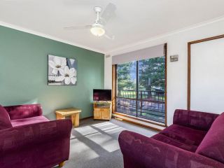 Eastern Beach Units #4 Guest house, Port Fairy - 1