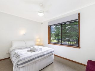 Eastern Beach Units #5 Guest house, Port Fairy - 5