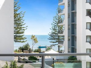 Eden Apartments Unit 401 Apartment, Gold Coast - 1