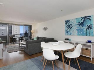 Eden Apartments Unit 502 - Luxury 2 bedroom apartment close to the beach Apartment, Gold Coast - 3