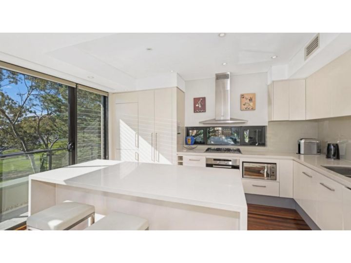 Edge luxury apartment - Close to beach Guest house, Avoca Beach - imaginea 8