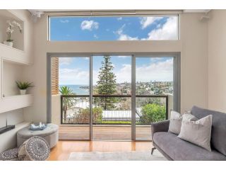 ELITE BEACHSIDE HOLIDAY HOME / TAMARAMA Guest house, Sydney - 4