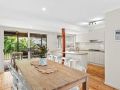 Modern Family Beach House with Outdoor Deck & BBQ Guest house, Terrigal - thumb 1