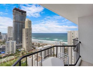 Enjoy fantastic ocean views in Surfers Paradise! Apartment, Gold Coast - 2