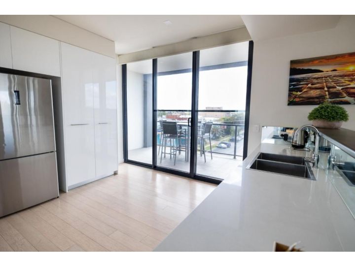 Enjoy Penthouse Living in the CBD! Sleeps 8! Apartment, Wagga Wagga - imaginea 3