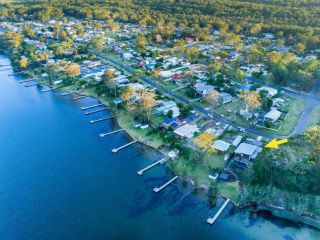 ESTUARY HOUSE Basin View 4pm check out Sundays Guest house, St Georges Basin - 1