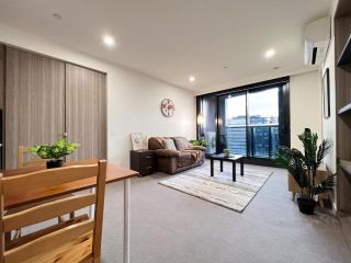 Exclusive Swanston Central 2B2B CityView Apt w CarPark Apartment, Melbourne - 3