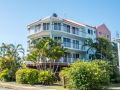 Explorer Cove Unit 6, 31 Kennedy Pde Aparthotel, Caloundra - thumb 4