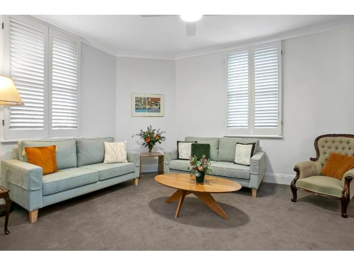 Family Terrace Home Close to Oxford Street and CBD Apartment, Sydney - imaginea 2