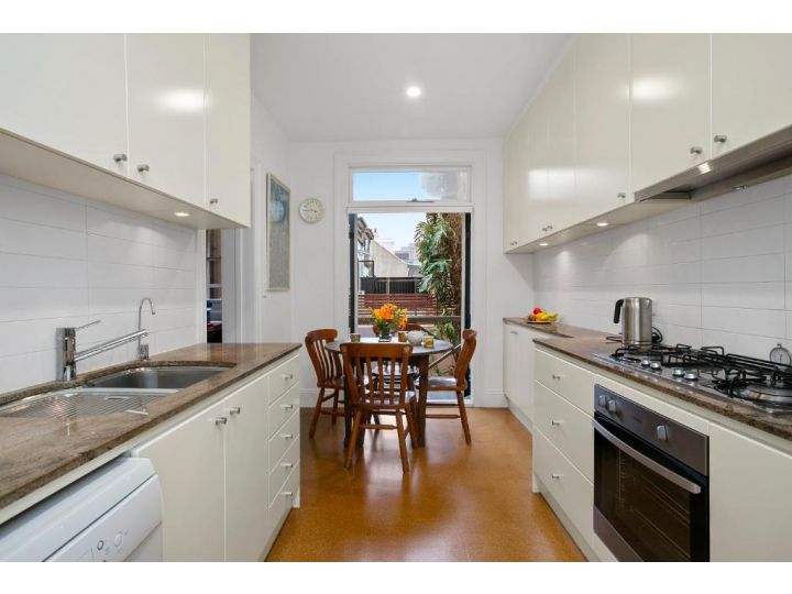 Family Terrace Home Close to Oxford Street and CBD Apartment, Sydney - imaginea 10