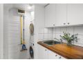 Family Terrace Home Close to Oxford Street and CBD Apartment, Sydney - thumb 17