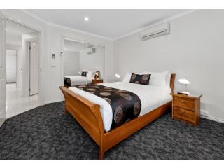 Fawkner Executive Suites & Serviced Apartments Apartment, Melbourne - 2