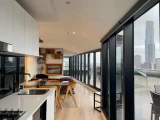 Flinders Luxury Penthouse Apartment, Melbourne - 3