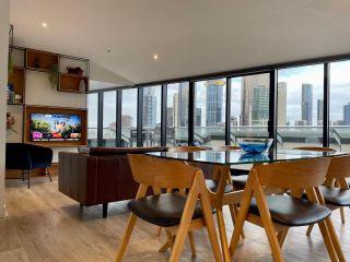 Flinders Luxury Penthouse Apartment, Melbourne - 2