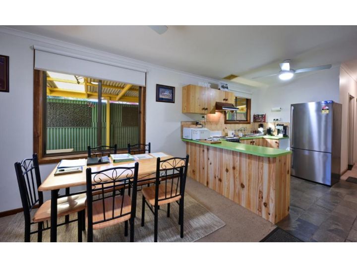 Flinders Ranges Bed and Breakfast Guest house, Hawker - imaginea 13