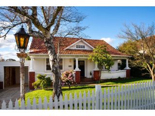 Fontaine Guest house, Daylesford - 2