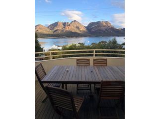 Freycinet Beach House Guest house, Coles Bay - 4