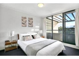 FW206 - Herbert Street - St Leonards Apartment, Sydney - 1