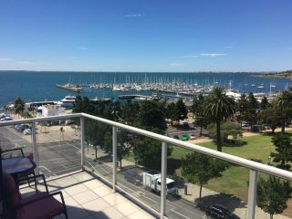 Geelong Waterfront Penthouse Apartment Apartment, Geelong - 2