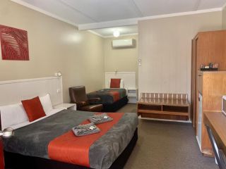 Gilgandra Motel Hotel, Gilgandra - 1