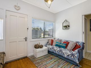 Gipps Getaway Guest house, Port Fairy - 3