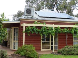 Glenbar cottage Yelta Guest house, Mildura - 2