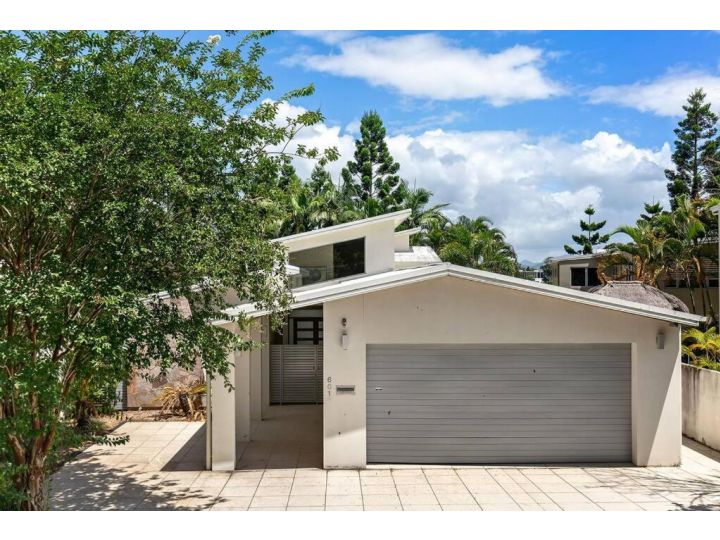 4 bedroom 4 bathrooms with a pool Guest house, Gold Coast - imaginea 6