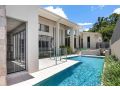 4 bedroom 4 bathrooms with a pool Guest house, Gold Coast - thumb 2