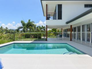 Golfers Paradise Guest house, Port Douglas - 2