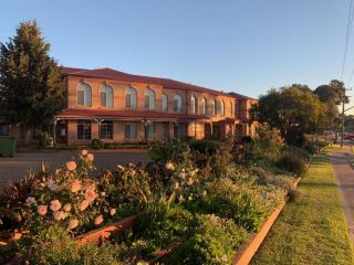 Heritage Motor Inn Goulburn Hotel, Goulburn - 2