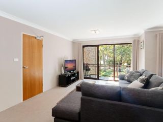 34 'Bay Parklands', 2 Gowrie Avenue - WIFI, Views, Pool, Spa & Tennis Court Apartment, Nelson Bay - 3