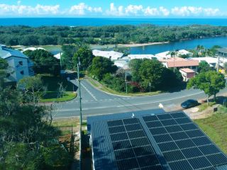 Grandview Villa Kingscliff - Oceanview Tri-level Villa by uHoliday Villa, Kingscliff - 1