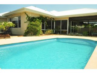 Halls Head Holiday Home Guest house, Mandurah - 2