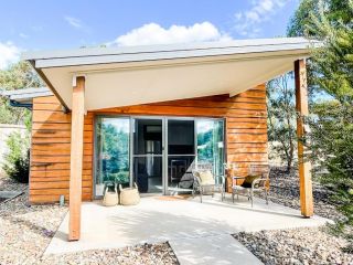 Hamilton House - Boutique Mountain Villas Villa, Jindabyne - 2