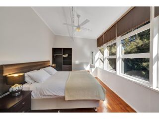 Harmony at Tower Hill Apartment, Victoria - 4