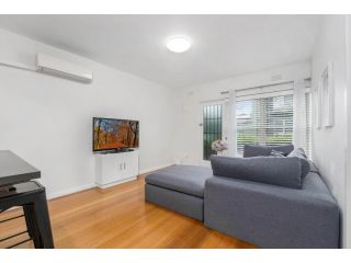 Hawthorn Hideaway Kooyongkoot Road Apartment, Melbourne - 5