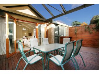 Wattle Holiday Rental Guest house, Melbourne - 1