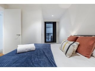 KULA South Yarra Apartment, Melbourne - 5