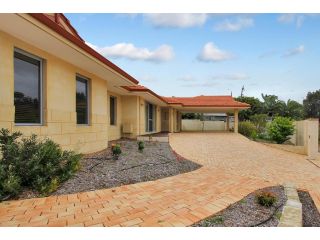 Hillarys Holiday Home Guest house, Perth - 2